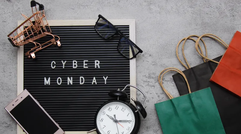 cyber monday signage for small businesses posted by Coheseo